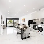 Icon Luxury Apartman *