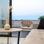 Apartment Icon Luxury