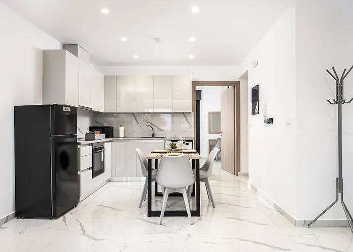 Icon Luxury Apartamento Cós