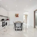 Icon Luxury Kos By
